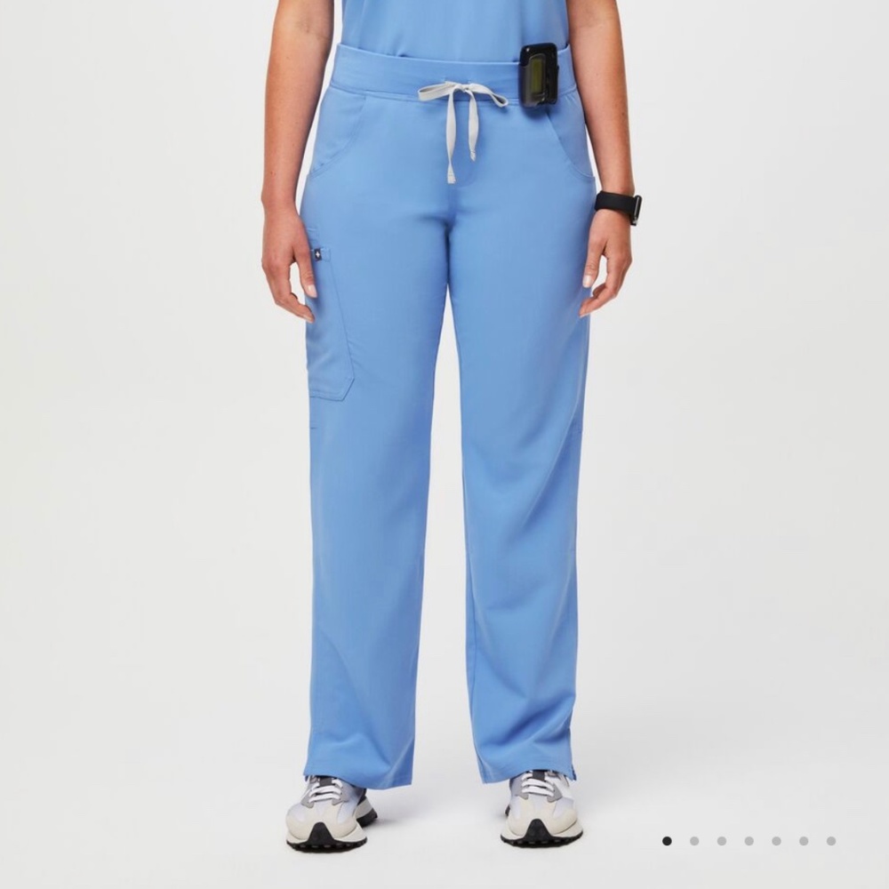 Figs Kade Cargo Scrub Pants